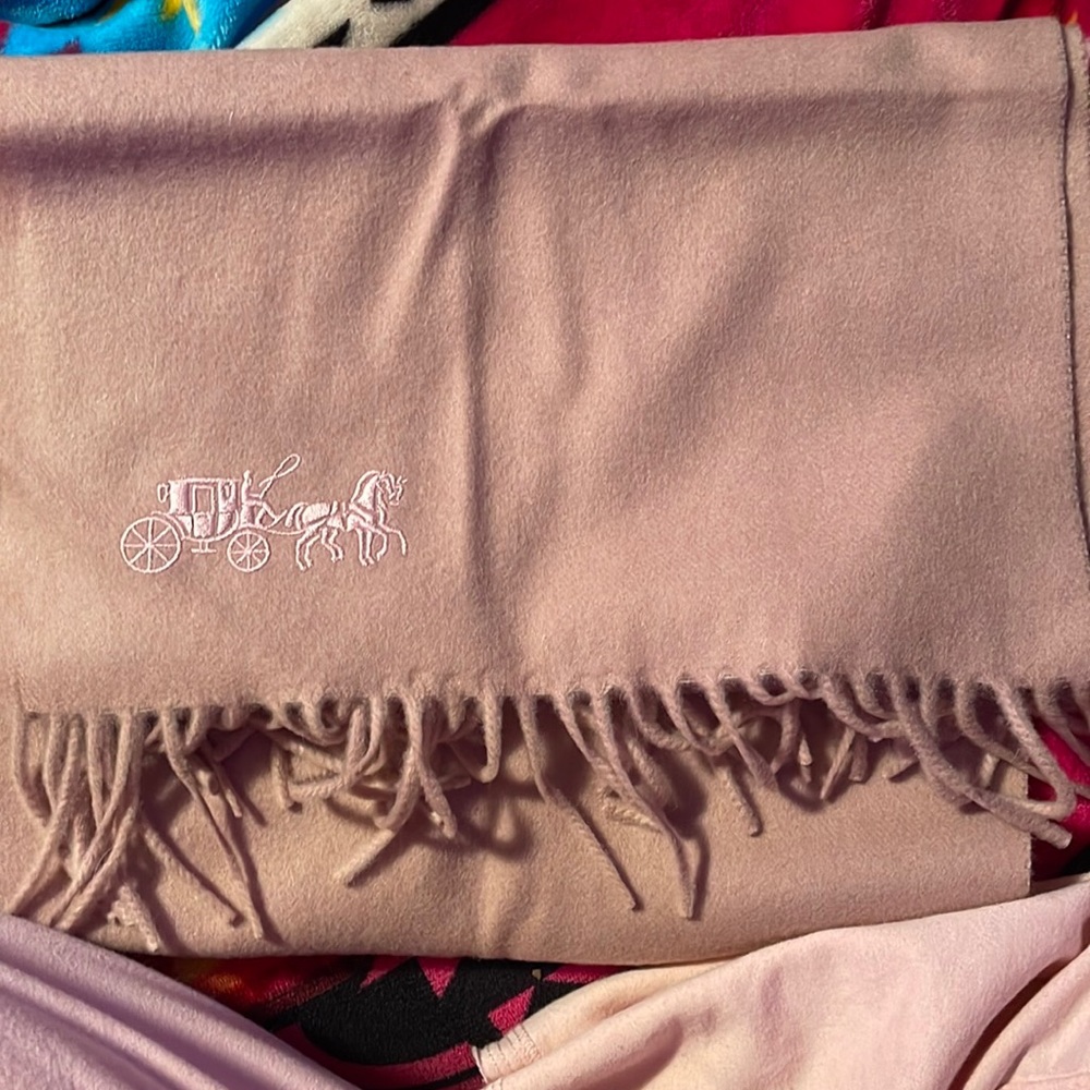 Coach pink and tan women’s scarf